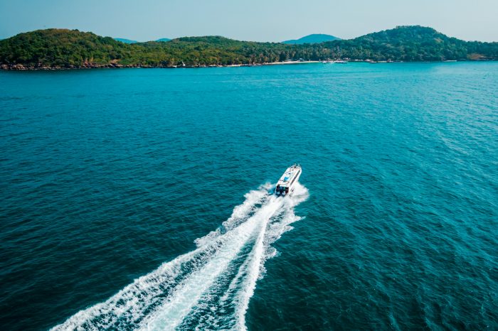 4D4N – ISLAND TRIP BY SPEEDBOAT & SUNSET TOWN